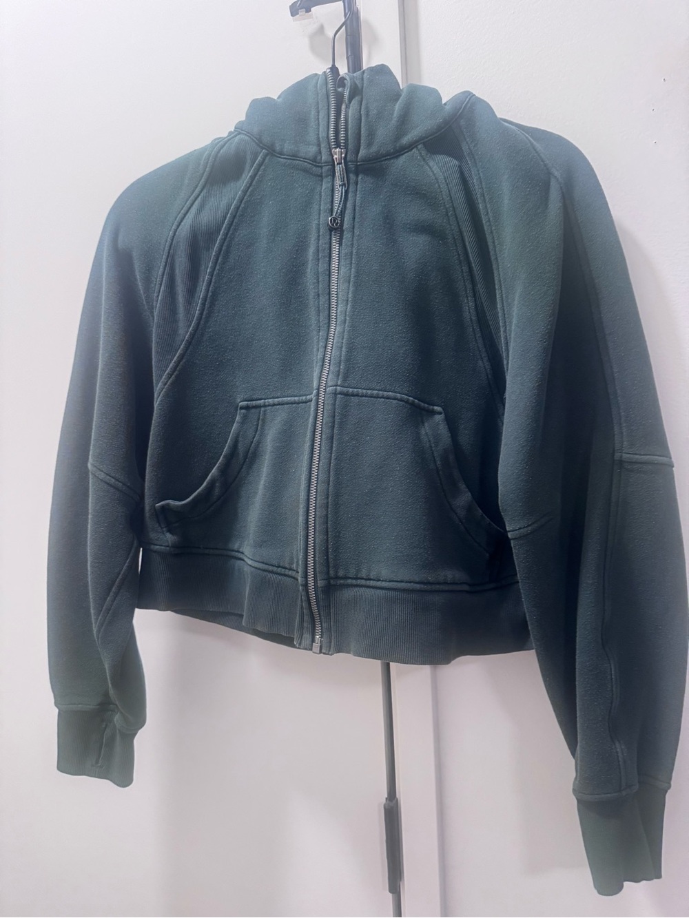 lululemon athletica oversized scuba in Forest Green Zip-Front xs/s
